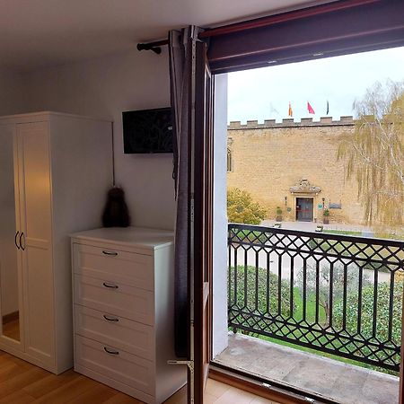 B&B Apartamentos La Atalaya Olite Room photo